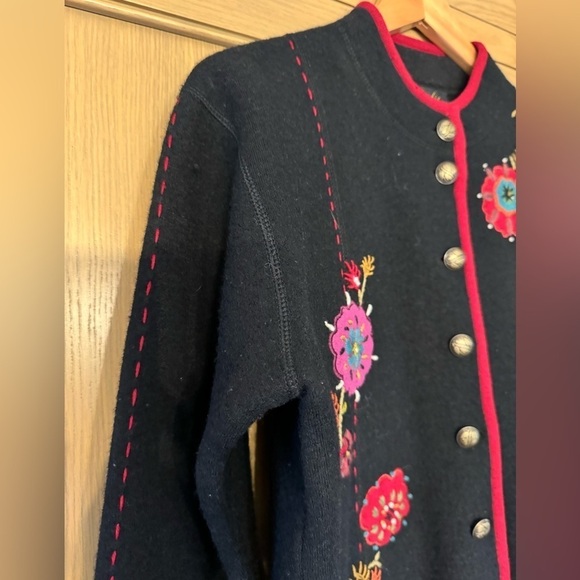 Icelandic Design Boiled Wool Floral Pattern Button Front 2006 Jacket / medium - Picture 2 of 12